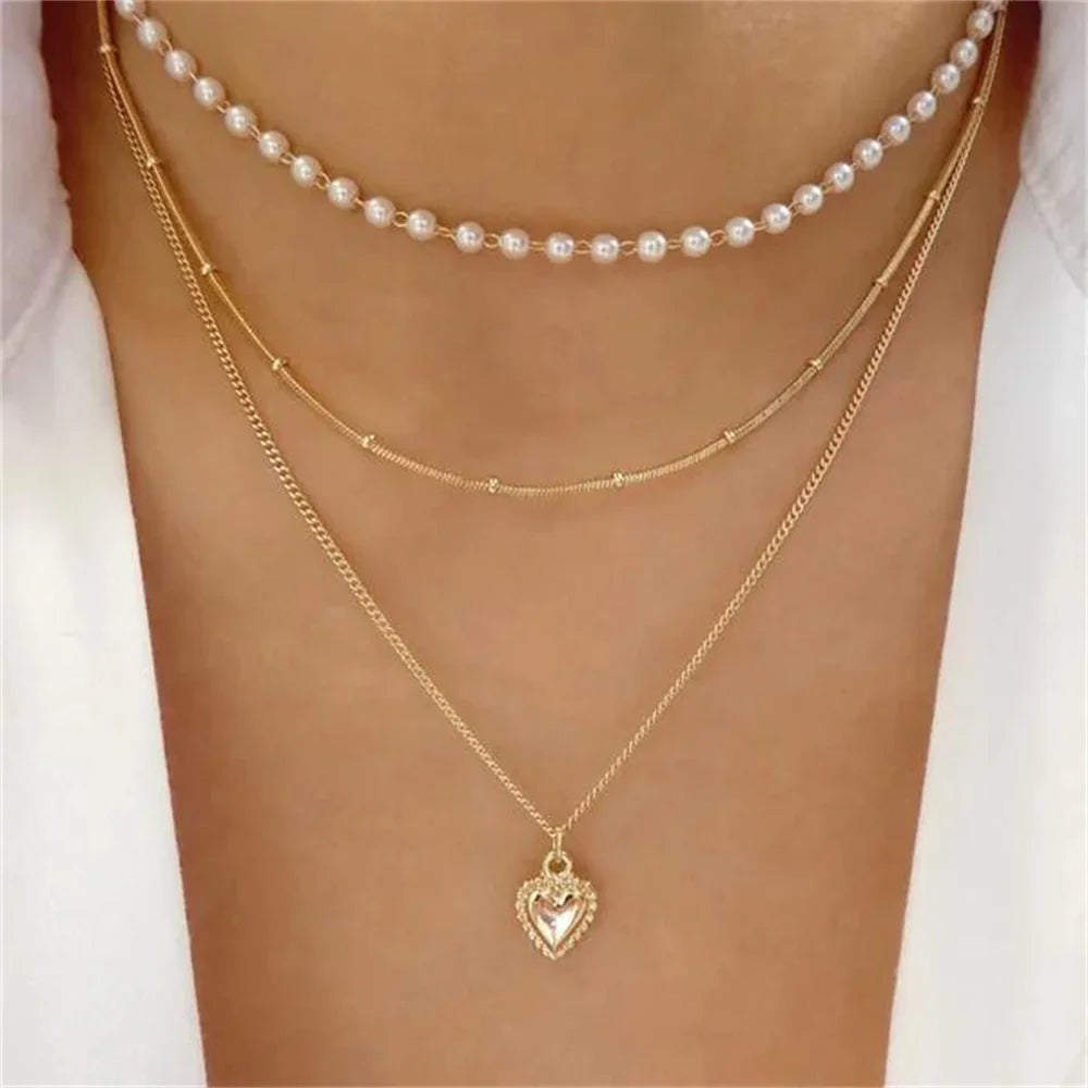 Small Niche Design Hollowed Out Rectangular Oval Metal Fashion High-End Clavicle Chain Necklace Accessories For Women
