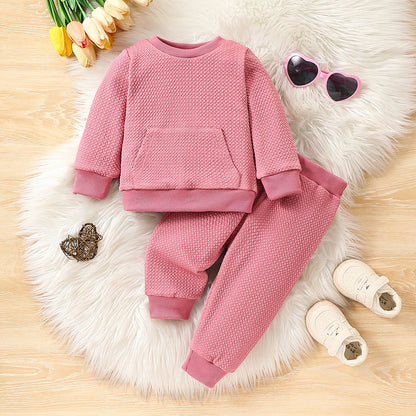 2-piece set of fashionable and casual round neck long sleeved hoodie and pants for baby girls in autumn
