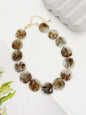 A niche light luxury sweet style acrylic bead necklace necklace for women