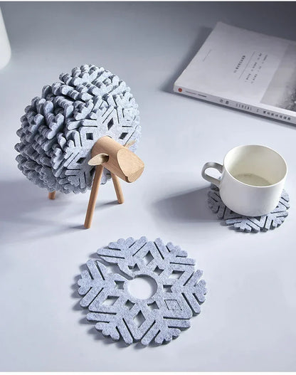 Creative Insulated Coaster Deer Shaped Beverage Coaster Sheep Felt Coaster Water Absorbing Home Office Desk Decorative Ornament