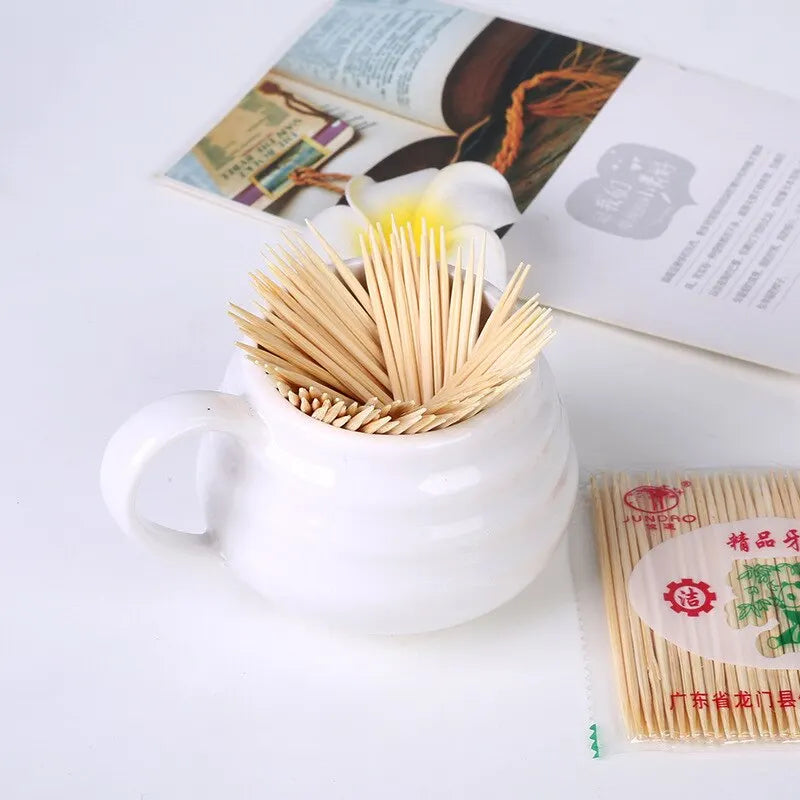 1000pcs Green Environmentally Friendly Bamboo Production Disposable Double-sided Fine Toothpicks Healthy Household Durable