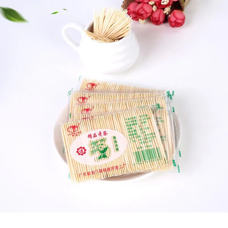 1000pcs Green Environmentally Friendly Bamboo Production Disposable Double-sided Fine Toothpicks Healthy Household Durable