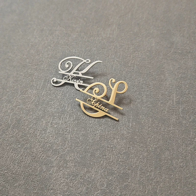 Custom Initials Brooches Metal Anti-glare Lapel Pin Fixed Clothes Letter Pins Stainless Steel Weater Coat Clothing Women Jewelry