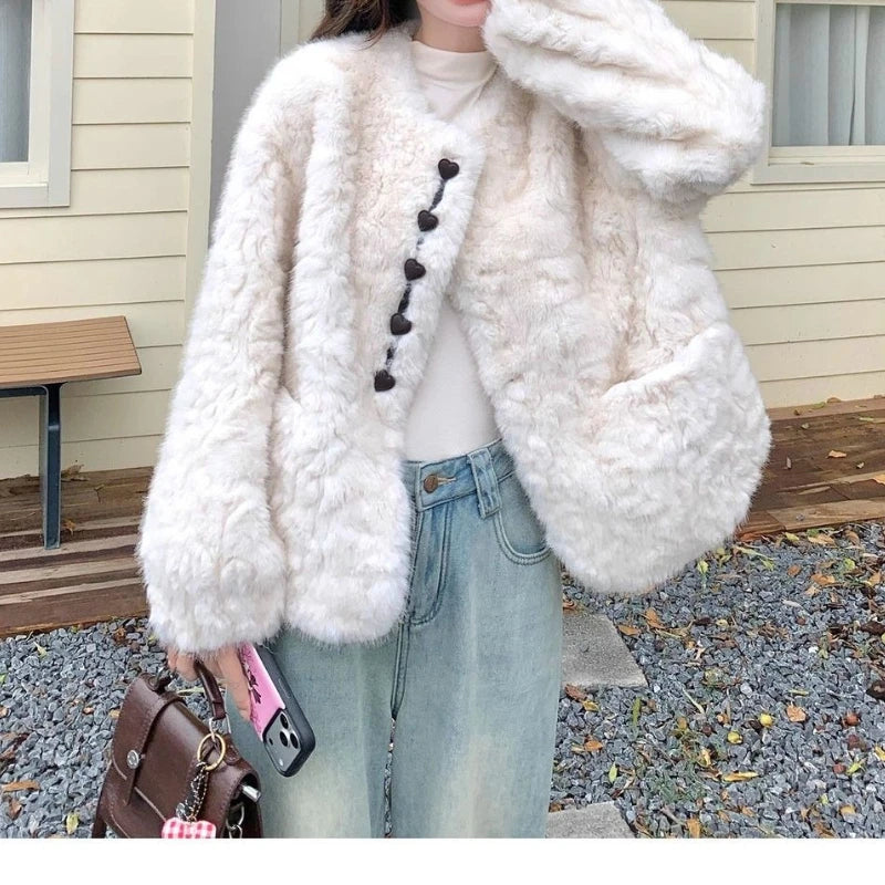 Eco-friendly Fur Jacket Women's New Models in Autumn and Winter 2025, High-end Sense, Small Fashion Age Reduction