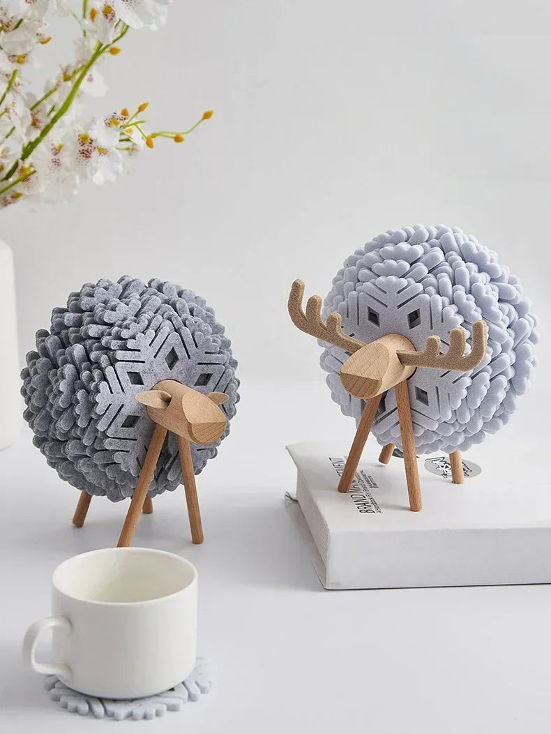 Creative Insulated Coaster Deer Shaped Beverage Coaster Sheep Felt Coaster Water Absorbing Home Office Desk Decorative Ornament