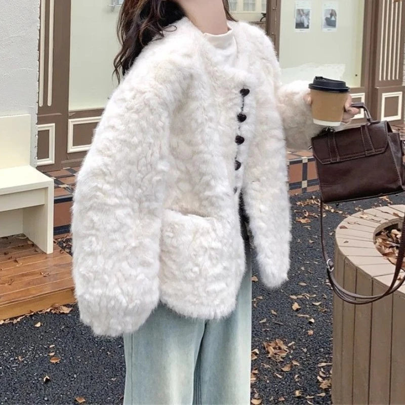 Eco-friendly Fur Jacket Women's New Models in Autumn and Winter 2025, High-end Sense, Small Fashion Age Reduction