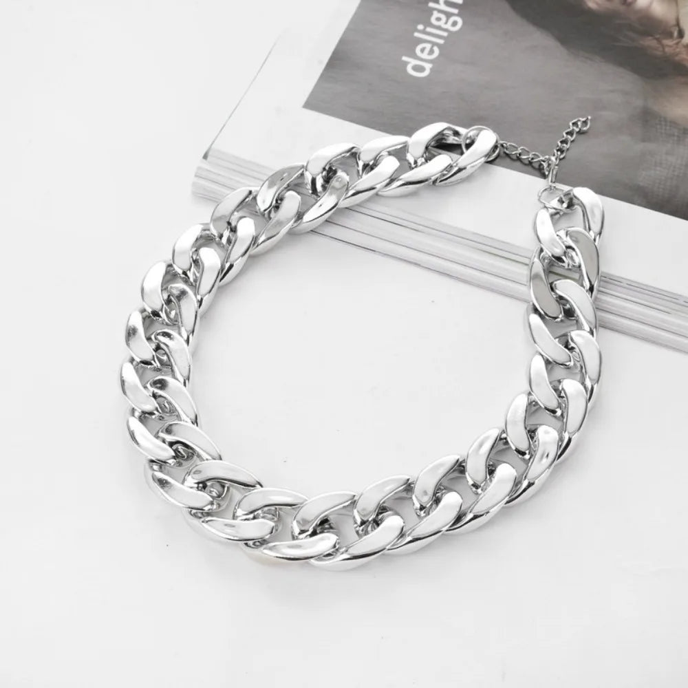 New Simple Niche Female Fashion Hip-hop Short Necklace Street Punk Rock Thick Chain Personalized Necklace Female AccessoriesGift