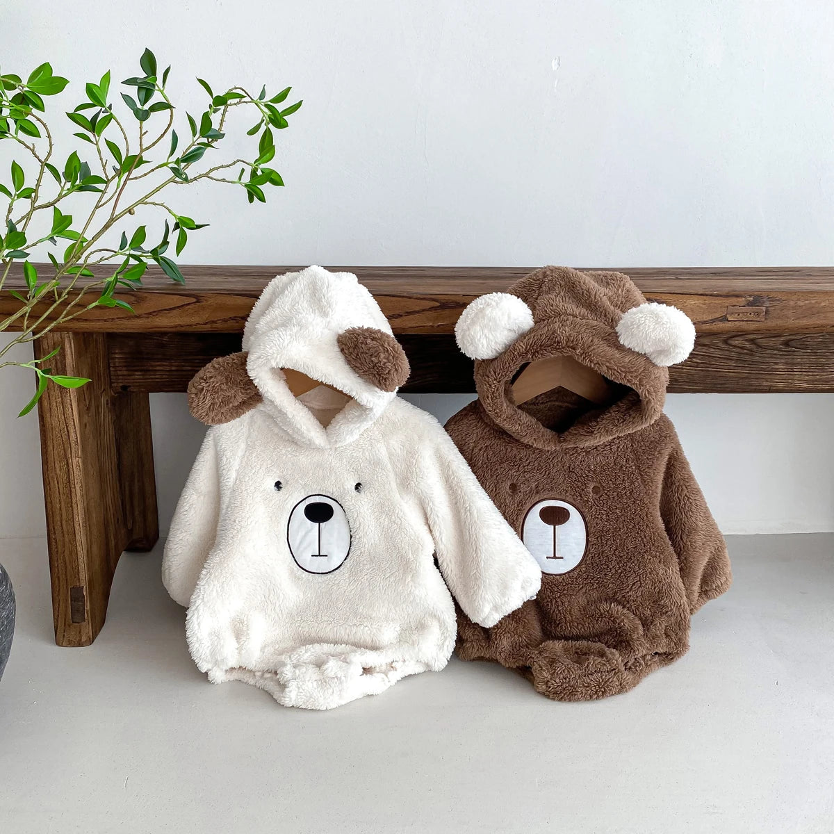 Baby Hooded Romper Bear Ears Cute Plush Baby Clothes Winter 0-2 Years Old Korean version Baby Clothes Baby Romper