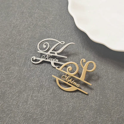 Custom Initials Brooches Metal Anti-glare Lapel Pin Fixed Clothes Letter Pins Stainless Steel Weater Coat Clothing Women Jewelry