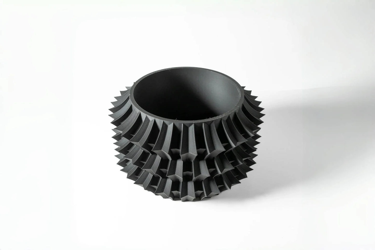 3D Printed Eco-Friendly Irregular Geometry Plant Pot Textured Lines Biodegradable maceta for Home Decoration  Sustainable Gift