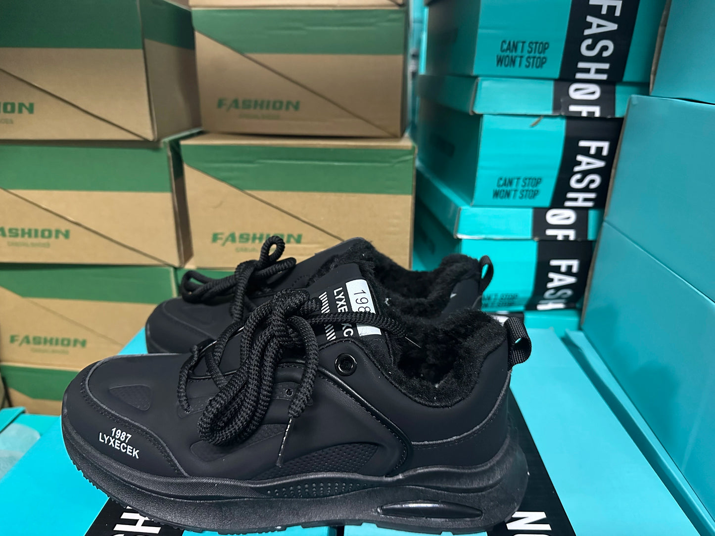 Men's Sneakers Fashion Walking Shoes for Men Anti Slip Sports Athletic Autumn Running Outdoor Comfort Cheap Leather Footwear