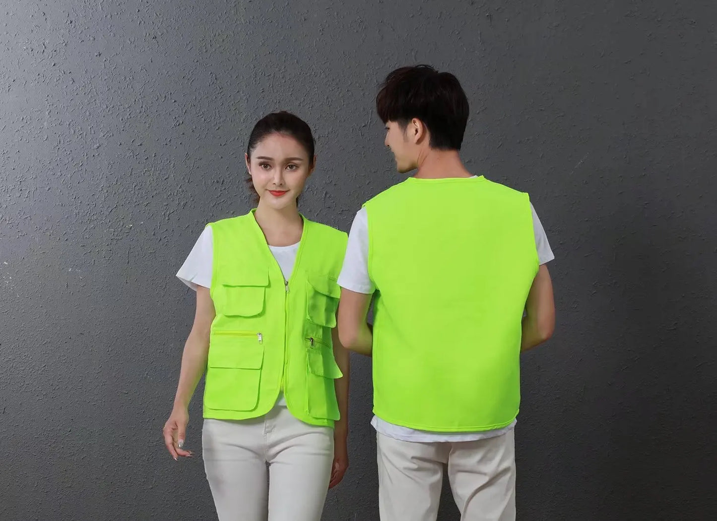 Customized multi-pocket vest work clothes with logo printing for supermarkets, educational institutions, catering, and photograp