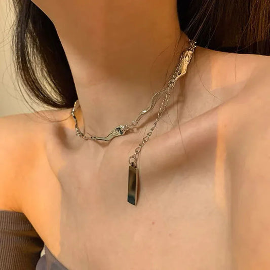 Niche Irregular Flowing Necklace For Women Hip-hop Short Temperament Clavicle Chain Fashion High-end Neck Necklace